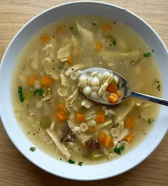 Sopa de pollo