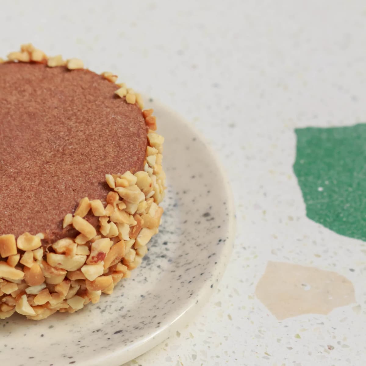 Chocolate, doce de leite e alfajor de amendoim