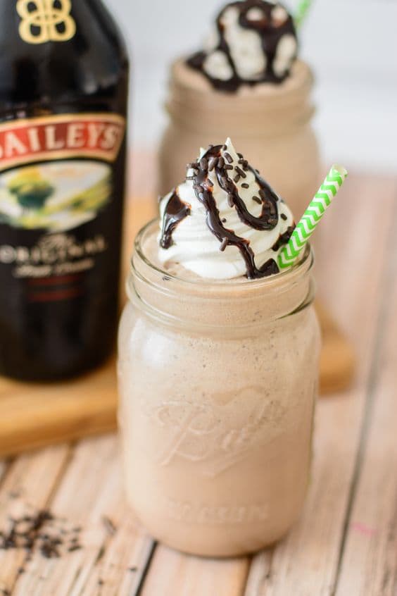 BAILEYS TREBOL