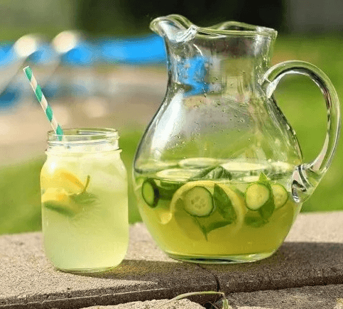 JUGO NATURAL DE LIMONADA