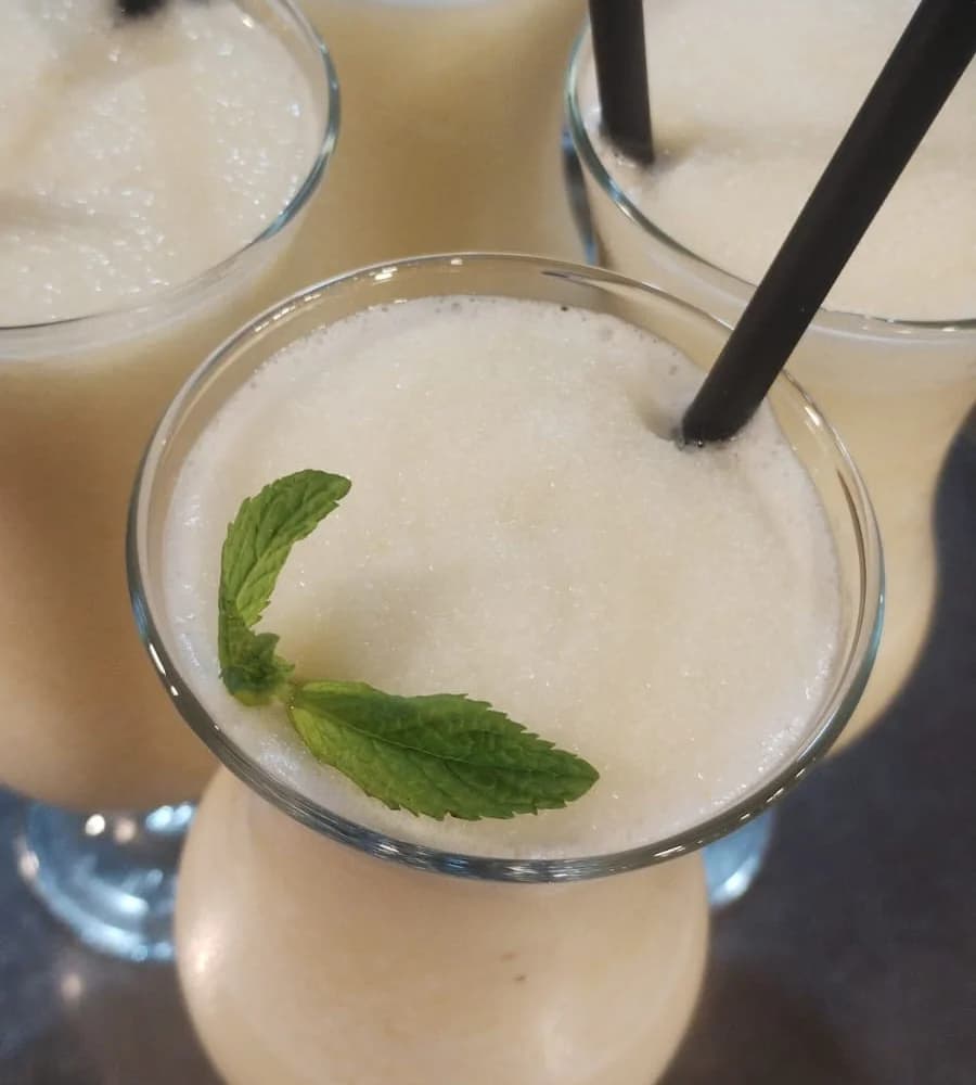 Daiquiri Lemon o Ananá champ x2