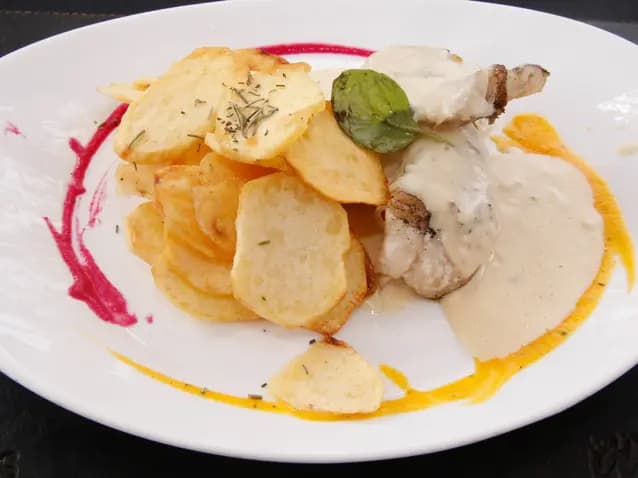 Gatuzo con queso azul