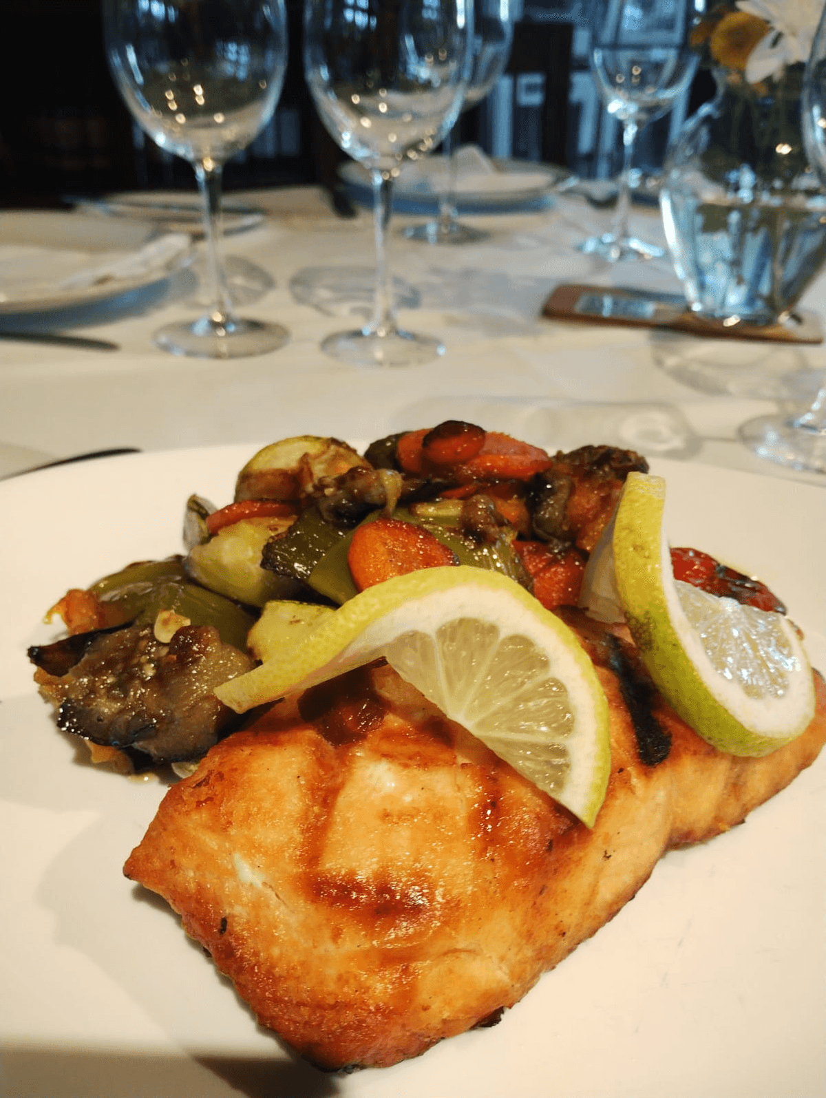 salmon grillado