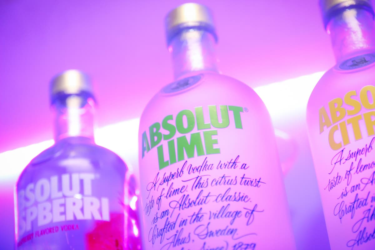 ABSOLUT